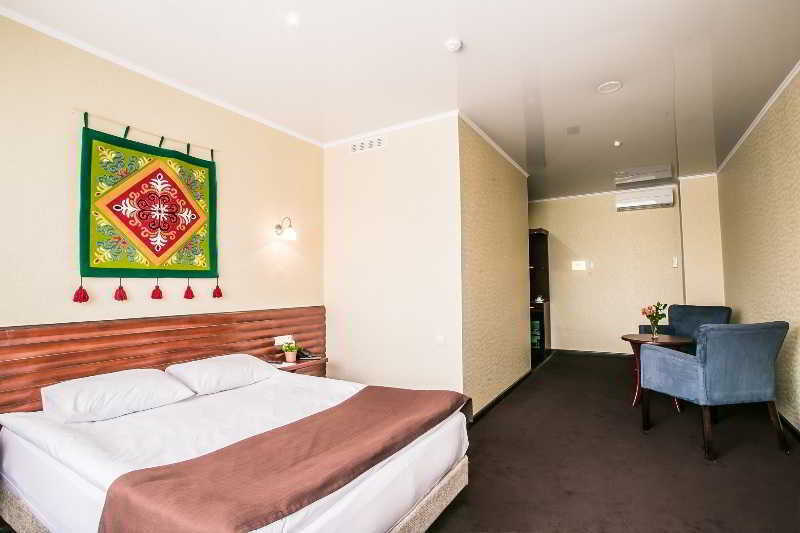 Green City Hotel บิชเคก ภายนอก รูปภาพ