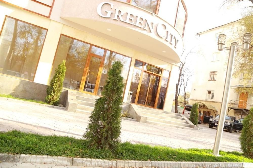 Green City Hotel บิชเคก ภายนอก รูปภาพ
